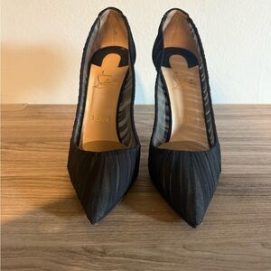Christian Louboutin Black Heels with Pointed Toe and Stiletto Heel